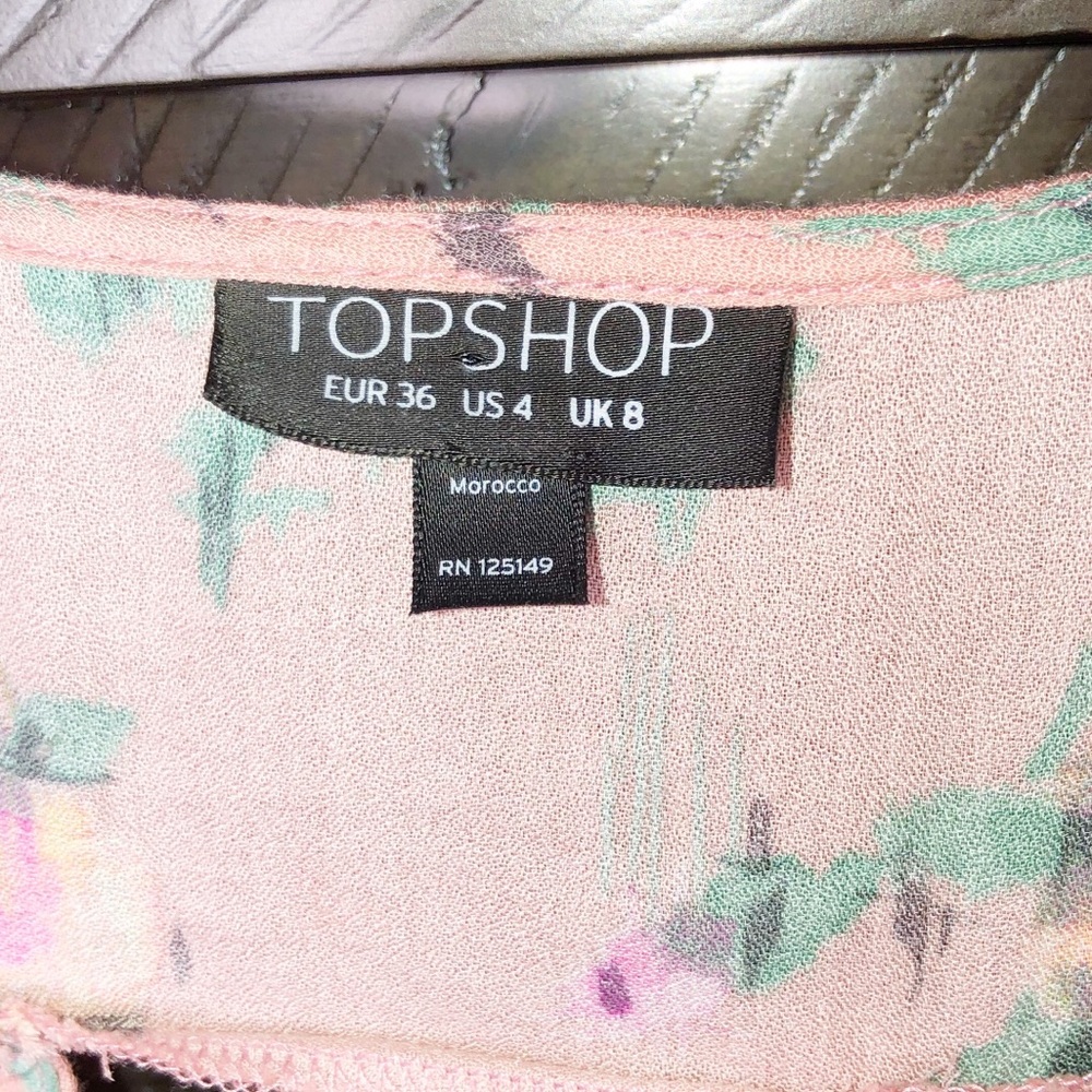 TOPSHOP Crop Top - Picture 2 of 8
